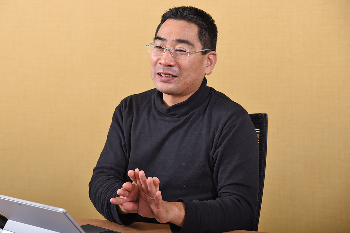 「災害対策の投資を継続するのが難しいという課題が自治体にはあります」（松本） 