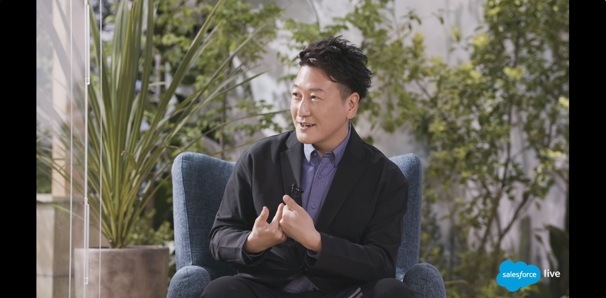 堀潤氏