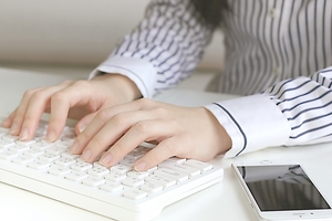 Webデザイナーとして稼ぐには資格は必要？　現役Webデザイナーが徹底解説