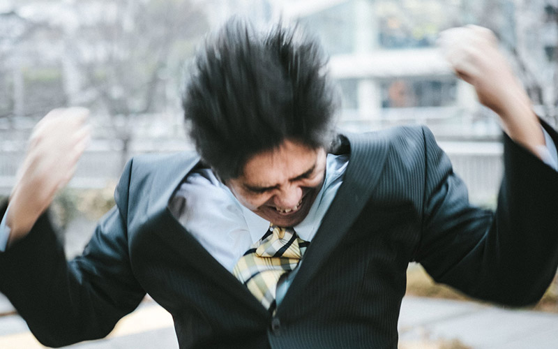 第二第三の使徒襲来で仕事がすすまない