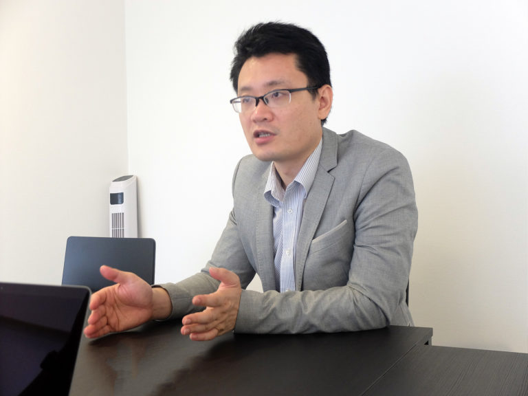 荻野調さんの写真