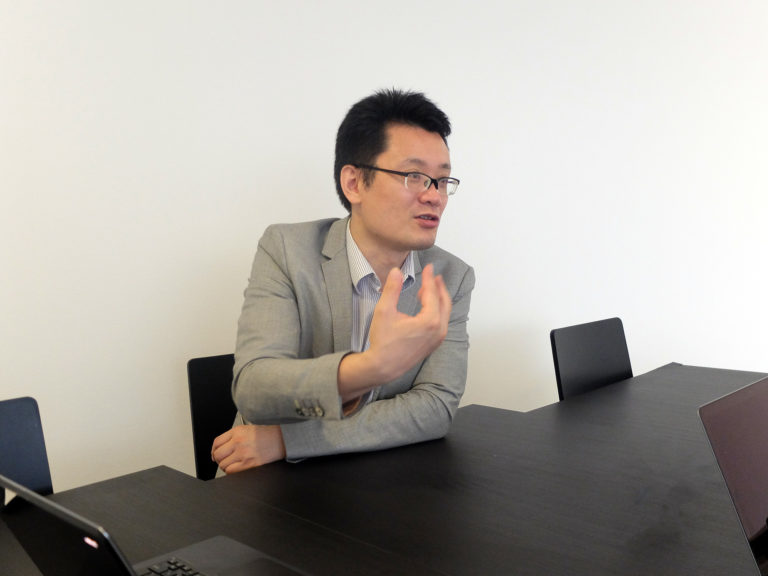 荻野調さんの写真