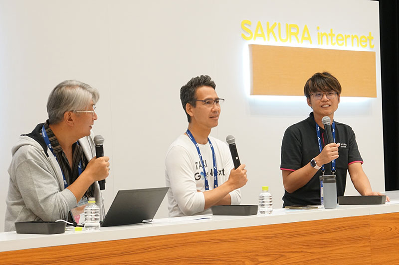 川鍋さん、田中、小笠原の写真