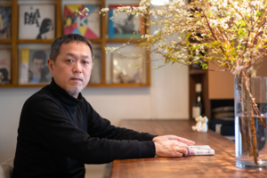 バーのマスター×作家の二刀流で活躍する林伸次さんに聞く「夢の叶え方」