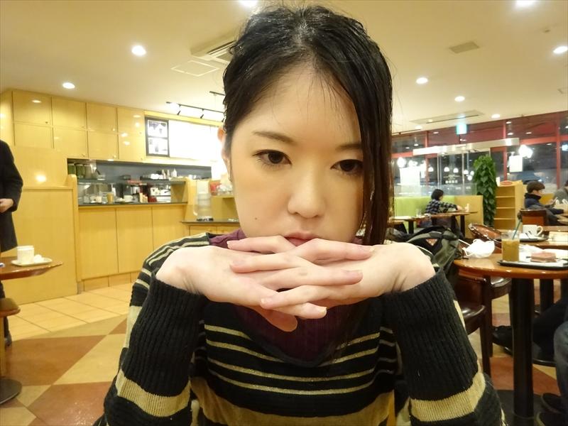 碇ゲンドウ司令のポーズ