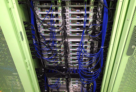 1Uクォータサーバ