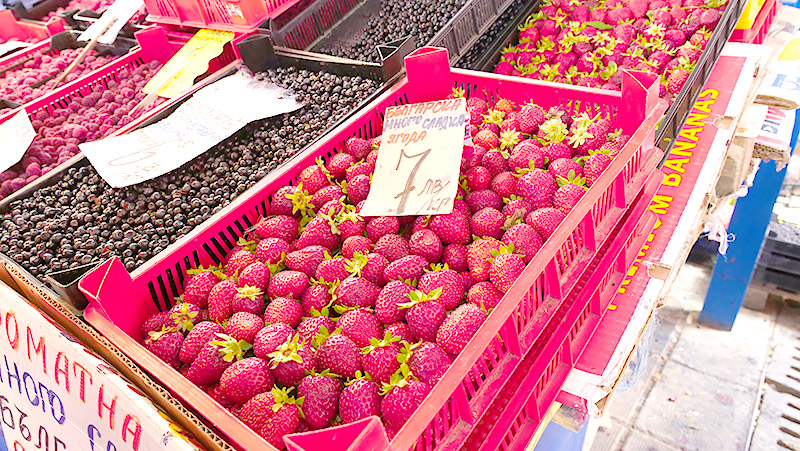 イチゴを買って、